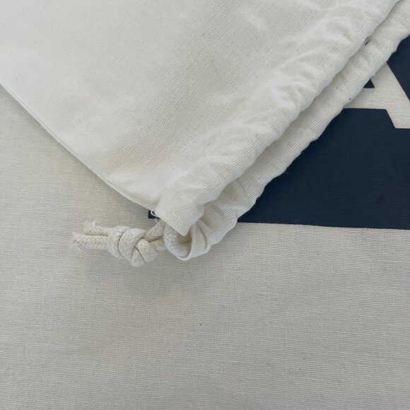 Away luggage dust bag cover - 27" x 22" never used - Picture 3 of 3